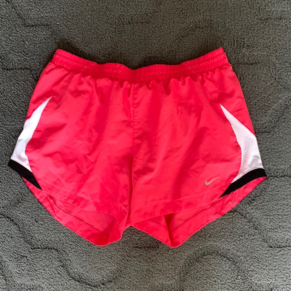Nike womens running shorts. Pink - size medium